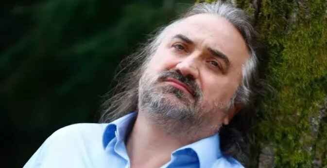 Turkish Singer Volkan